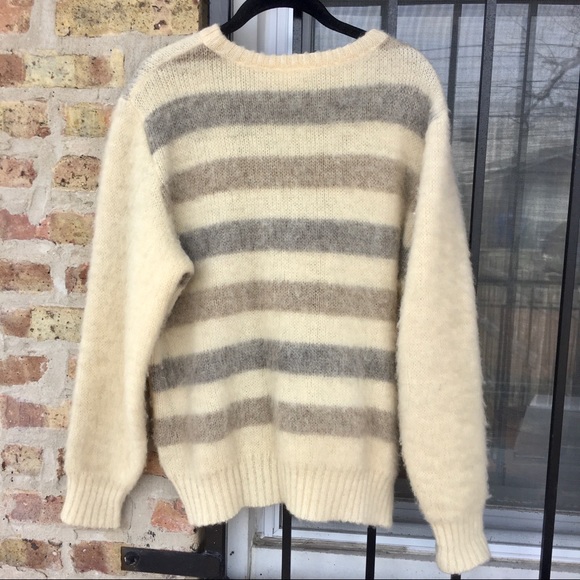 Vtg 70s 100% Pure Wool Striped Cream Tan Sweater M - Picture 2 of 7
